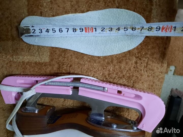 Коньки фигурные