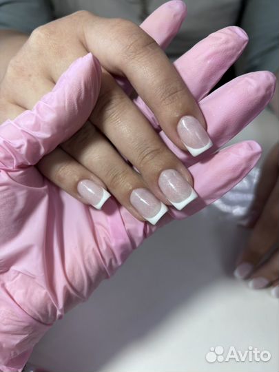 Модель на наращивание ногтей