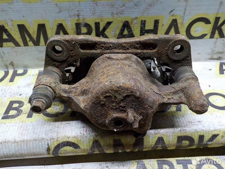 Суппорт передний левый Hyundai Getz 2002-2011