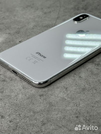 iPhone X (256Gb)