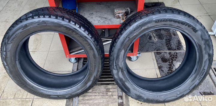 Bridgestone Blizzak DM-V2 255/55 R20