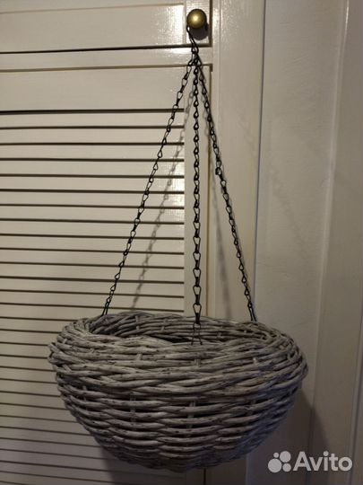 Кашпо подвесное