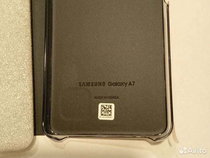 Чехлы для телефонов