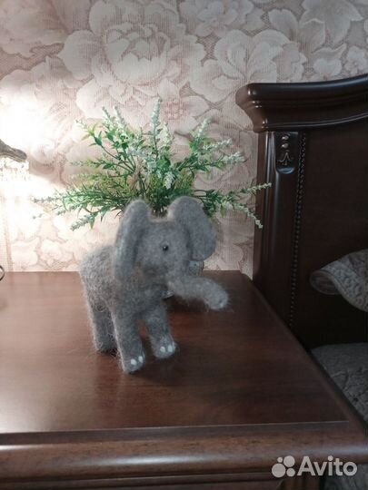 Валяная игрушка слон