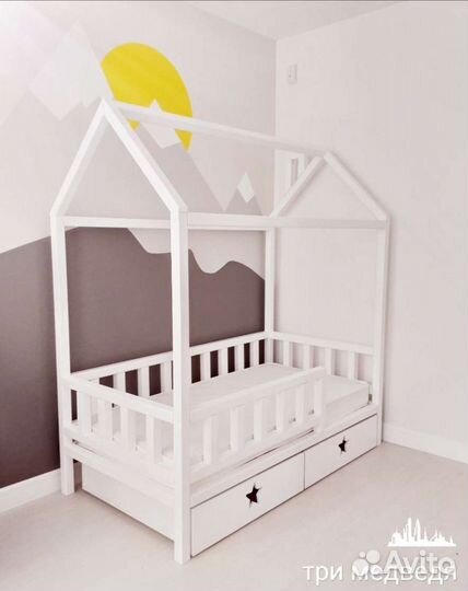 Детская кровать домик N2.2