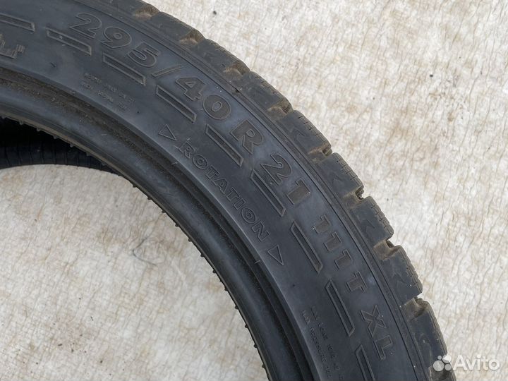 Nokian Tyres Hakkapeliitta 7 SUV 295/40 R21