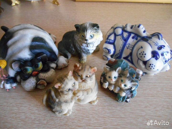 Сувениры,статуэтки