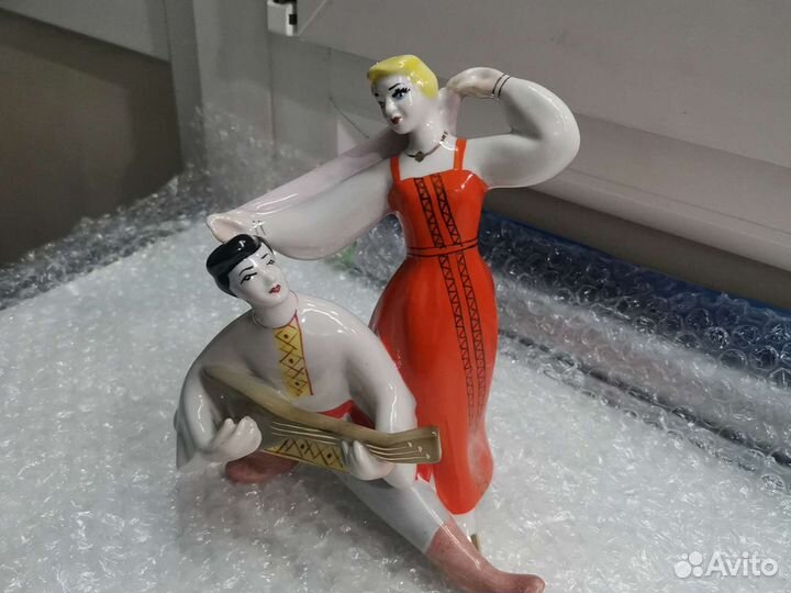 Статуэтка фарфор СССР