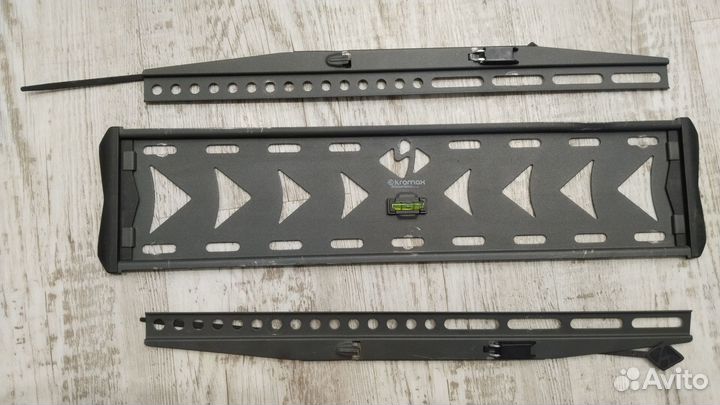 Кронштейн для телевизора