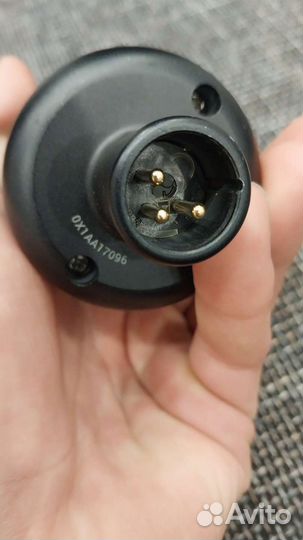 Студийный конденсаторный микрофон