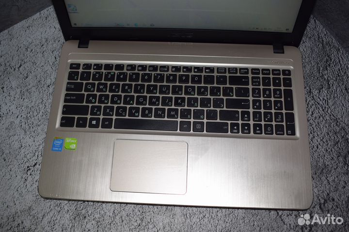 Ноутбук asus на Core i3-5005U/ 920M/ 8 gb/ ssd