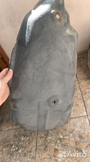 Подкрылок задний левый и правый Мазда 6 GH