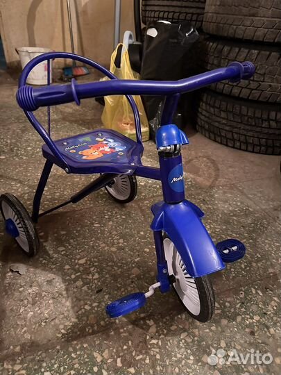 Трехколесный велосипед