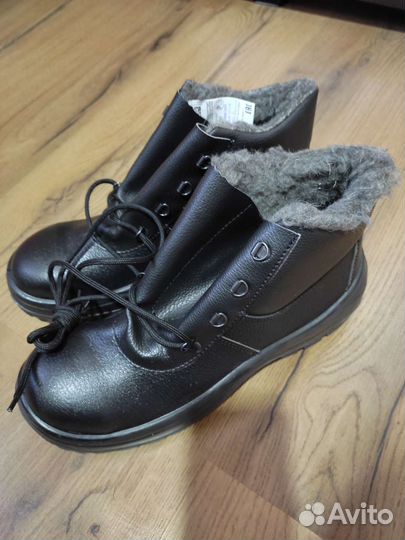 Защитные ботинки