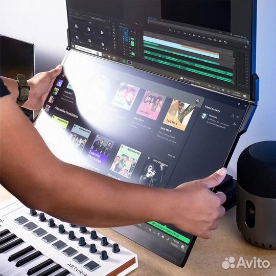 Mobile Pixels Geminos