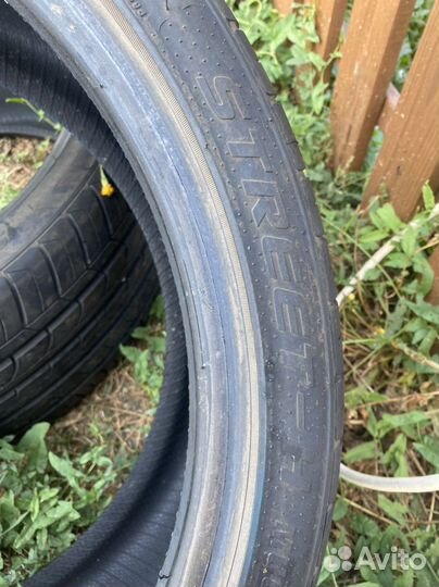 Blacklion BU66 Champoint 245/35 R19