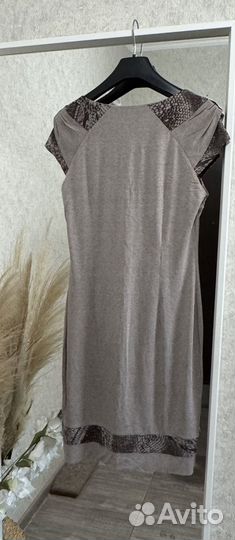 Платье женское 42 44