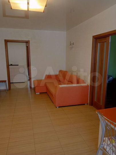 2-к. квартира, 55 м², 2/10 эт.