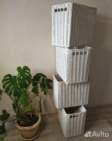 Плетеные корзины (короба в нишу)