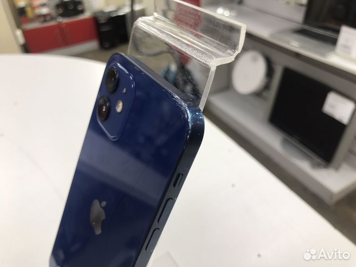 iPhone 12, 64 ГБ