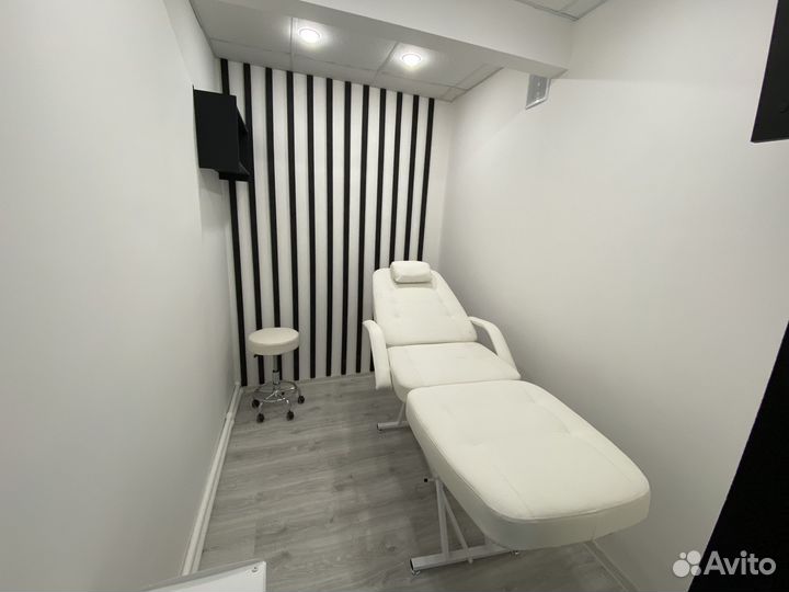 Косметологическое кресло кушетка