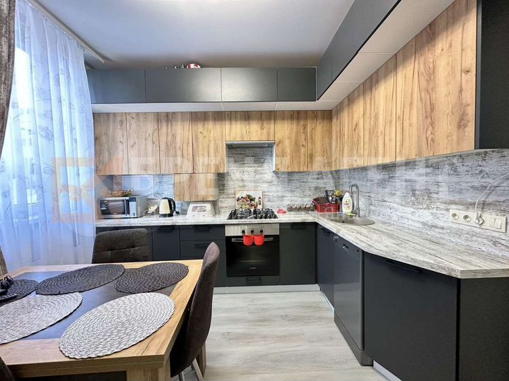 2-к. квартира, 53 м², 3/4 эт.