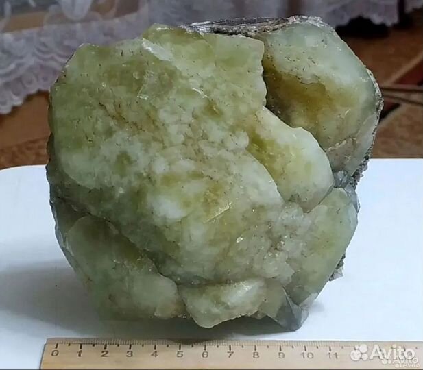 Датолитовая друза