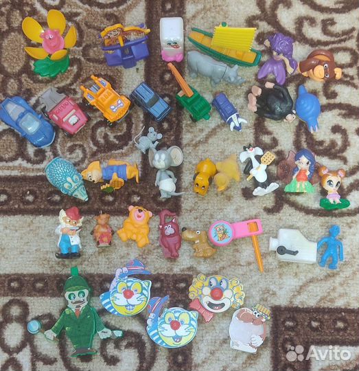 Игрушки из киндера
