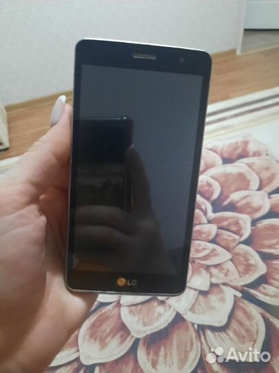 LG 200