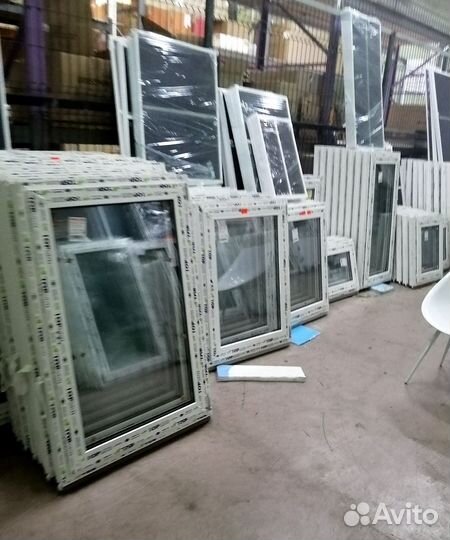 Готовые пластиковые окна 498х1202 мм