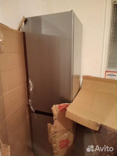 Холодильник daewoo