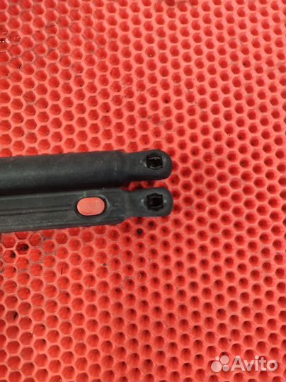 Амортизатор капота Мерседес GL X164