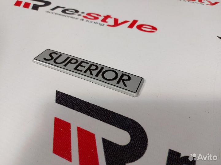 Эмблема Superior Lexus LX450d с 2016 г B1688