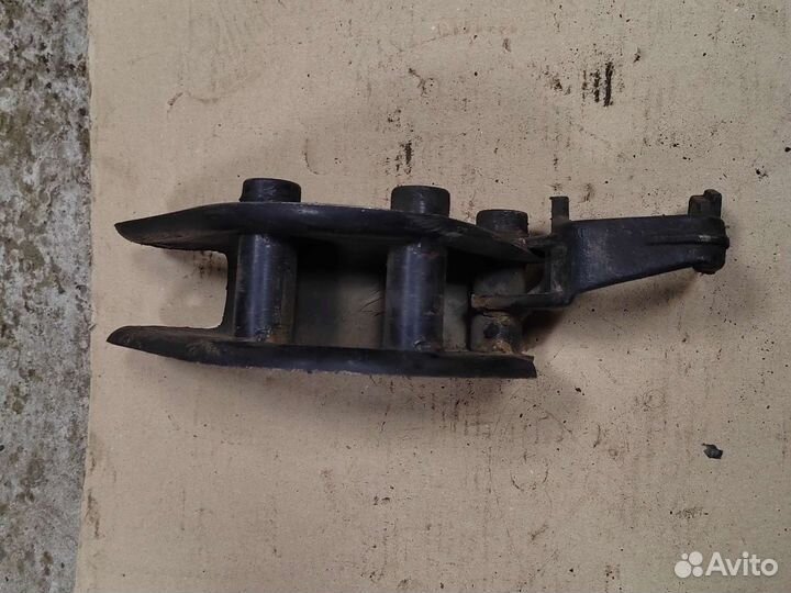 Кронштейн МКПП Шевроле Авео Т 250