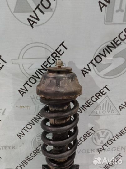 Стойка передняя левая Volkswagen Amarok