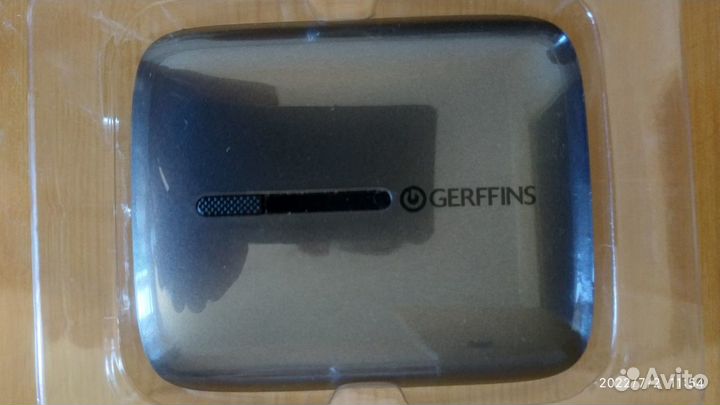 Gerffins universal external battery g104 10400 mAh