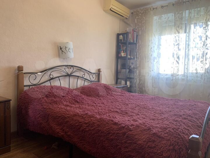 2-к. квартира, 54 м², 9/9 эт.