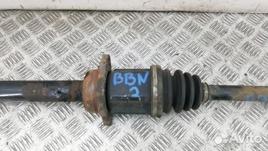 Привод передний правый toyota avensis T27 (BBN02N1