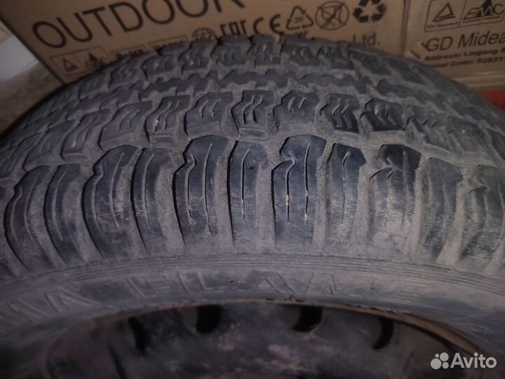 Запасное колесо на ниву