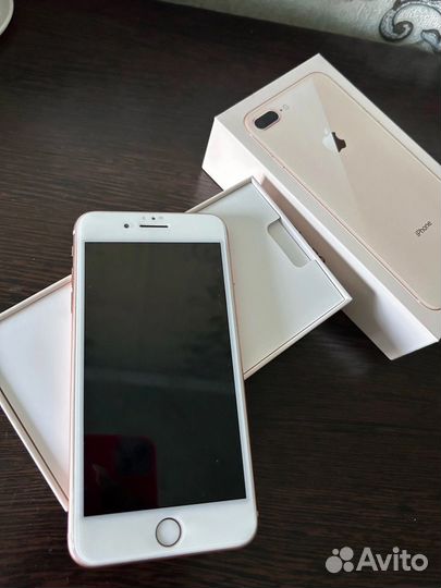 Телефон iPhone 8 plus