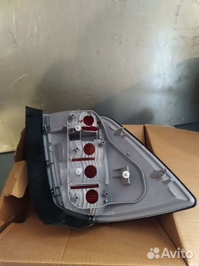 Задние фонари Opel astra