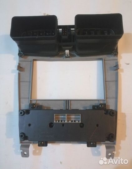 Климат Subaru Forester SG