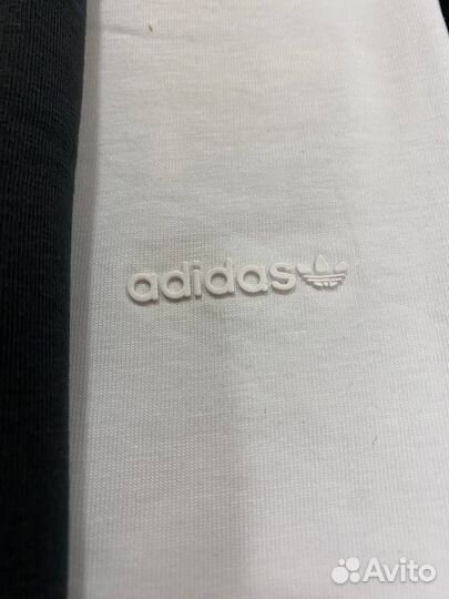 Футболка adidas