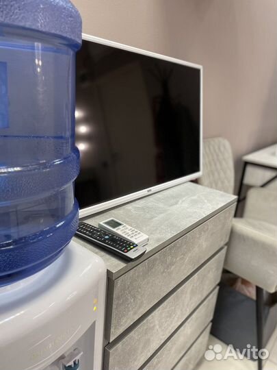 Аренда рабочего места мастера маникюра бровиста