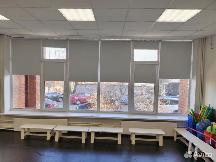 Рулонные шторы на окна в мансарду