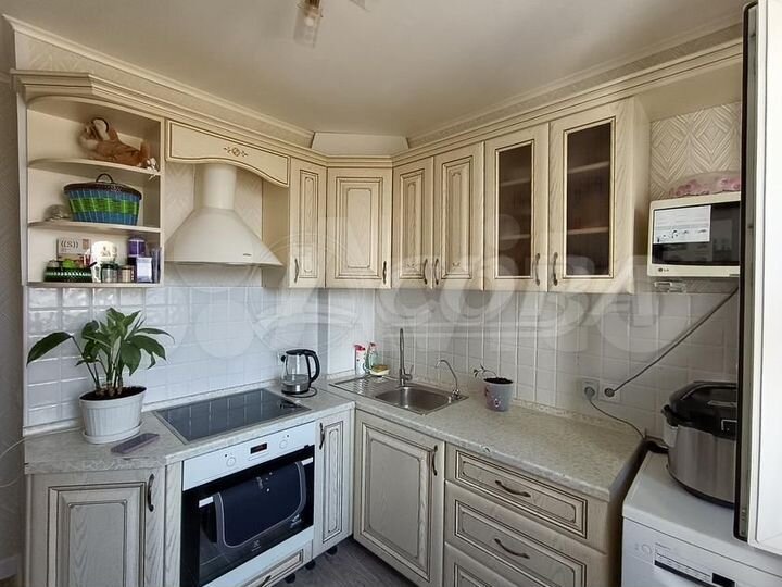 2-к. квартира, 48 м², 4/16 эт.