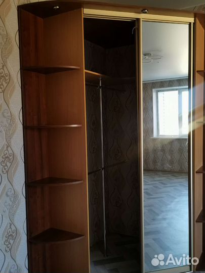 Шкаф купе угловой бу