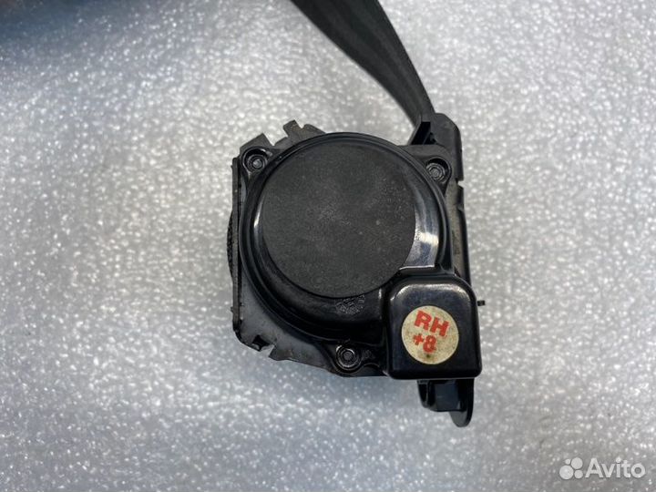 Ремень безопасности передний правый Volkswagen