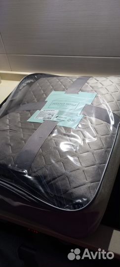 Покрывало велюровое