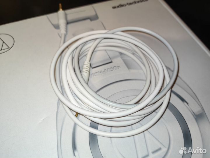 Наушники Audio-Technica ATH-M50x